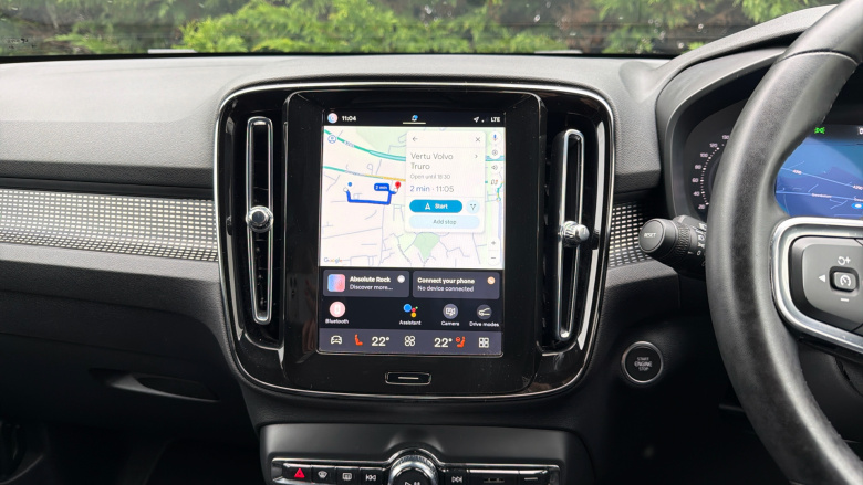 Volvo XC40 2.0 B4P Plus Dark 5dr Auto Petrol Estate